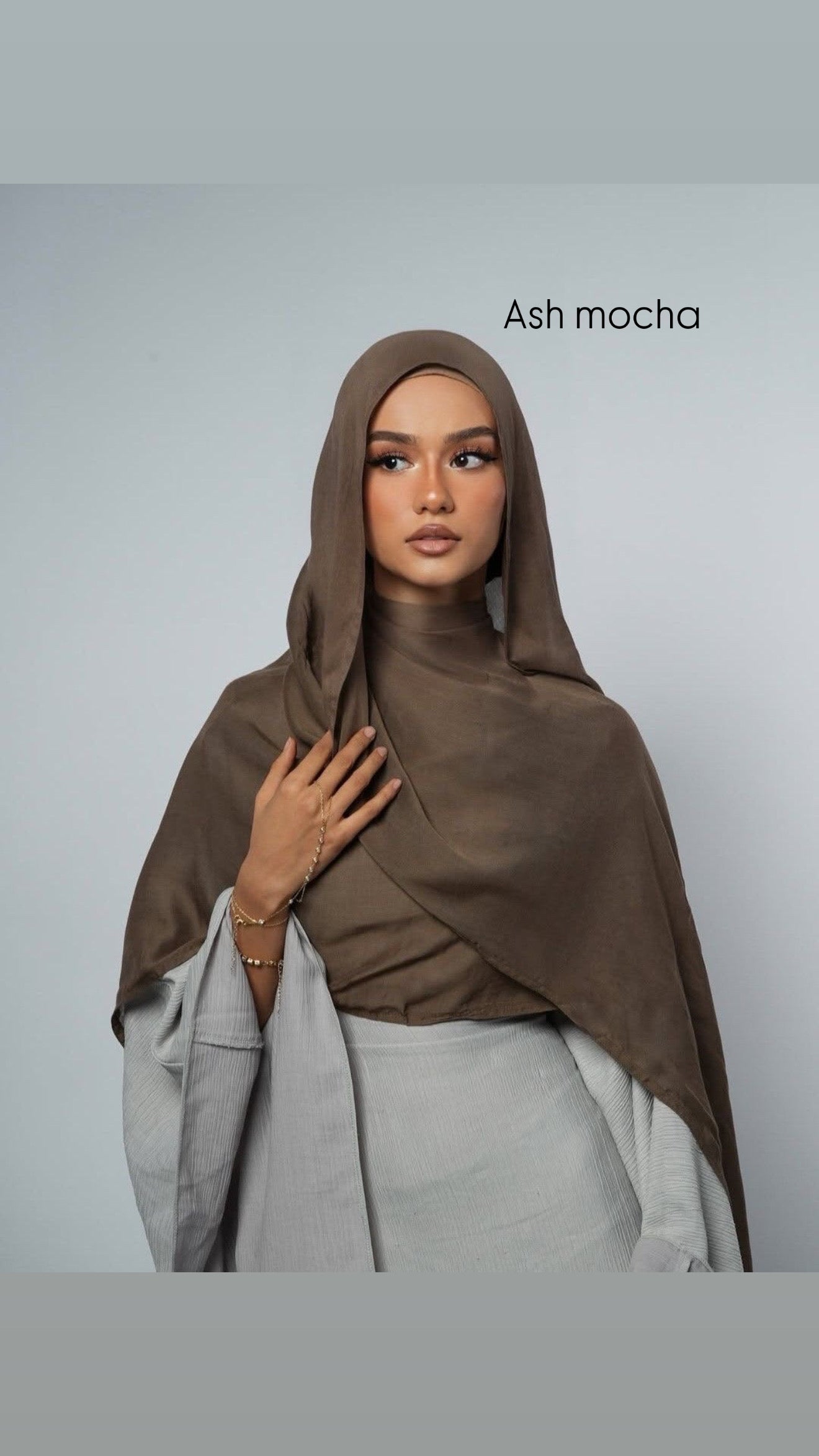 الحجاب النموذجي