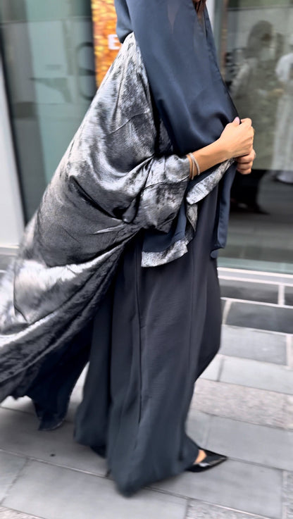 Metallic sheen Abaya Awrah