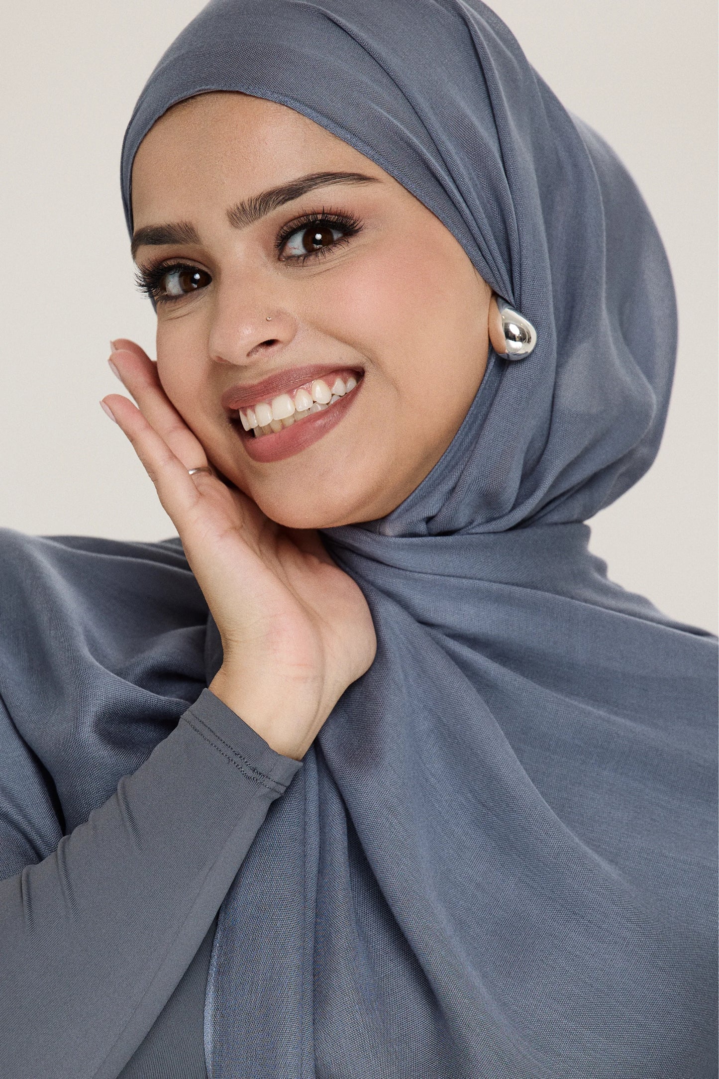 الحجاب النموذجي
