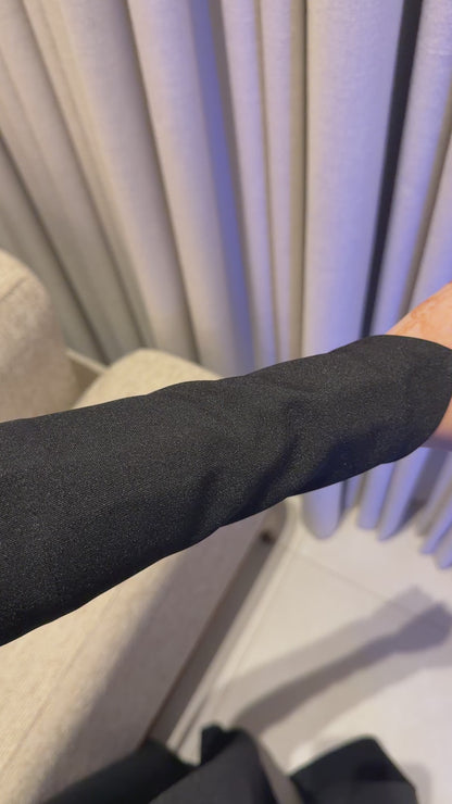 The V-Couture Abaya